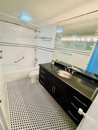 $2,600 | 3301 Northeast 5th Avenue, Unit 904, Miami, FL 33137