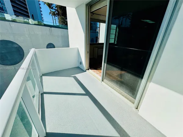 $2,600 | 3301 Northeast 5th Avenue, Unit 904, Miami, FL 33137