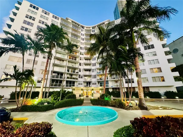 $2,600 | 3301 Northeast 5th Avenue, Unit 904, Miami, FL 33137