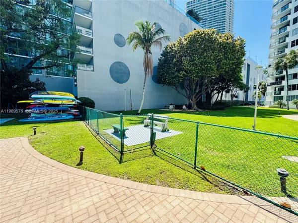 $2,600 | 3301 Northeast 5th Avenue, Unit 904, Miami, FL 33137