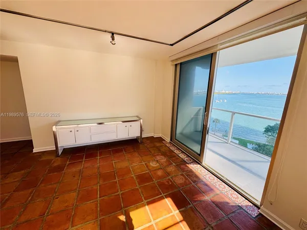 $2,600 | 3301 Northeast 5th Avenue, Unit 904, Miami, FL 33137