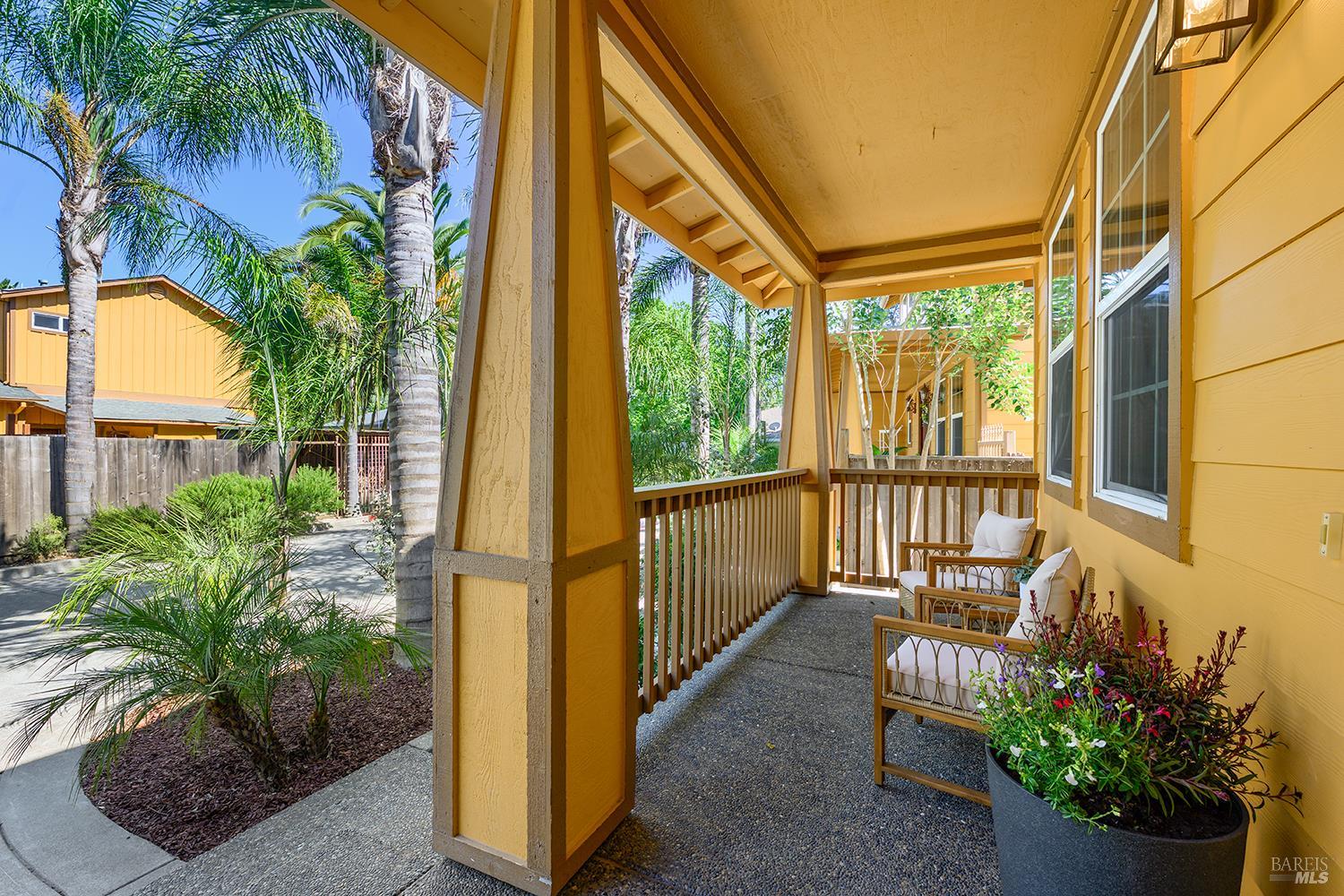 1187 Dutton Avenue Santa Rosa, CA 95407 - Photo 4 of 34