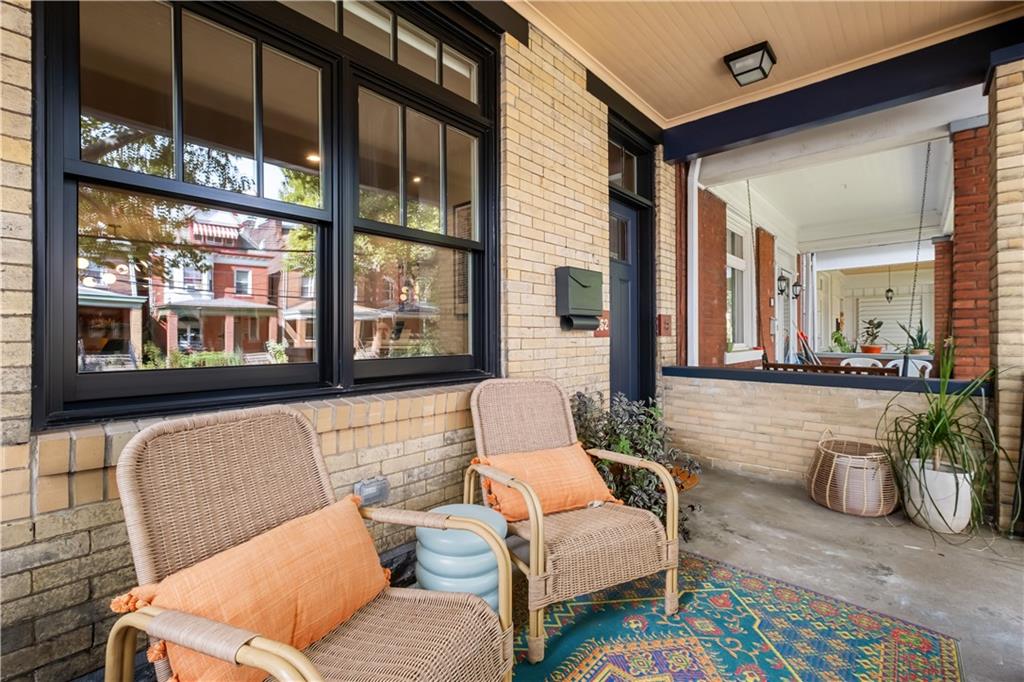 252 South Mathilda Street Pittsburgh, PA 15224 - Photo 4 of 46 Gallery Image 4