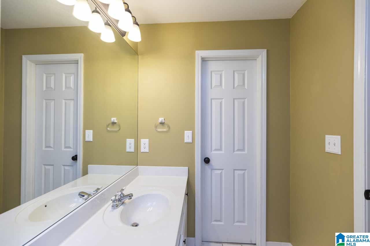 505 Bayhill Road Birmingham, AL 35244 - Photo 25 of 45