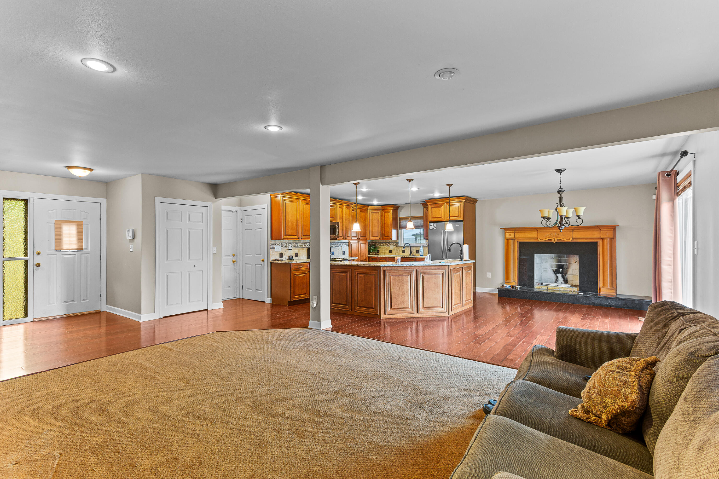 47315 Royal Road Macomb, MI 48044 - Photo 15 of 27 IMG_7570