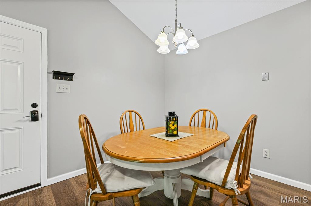 1307 Prospect Village Lane, Unit F Ballwin, MO 63021 - Photo 14 of 46