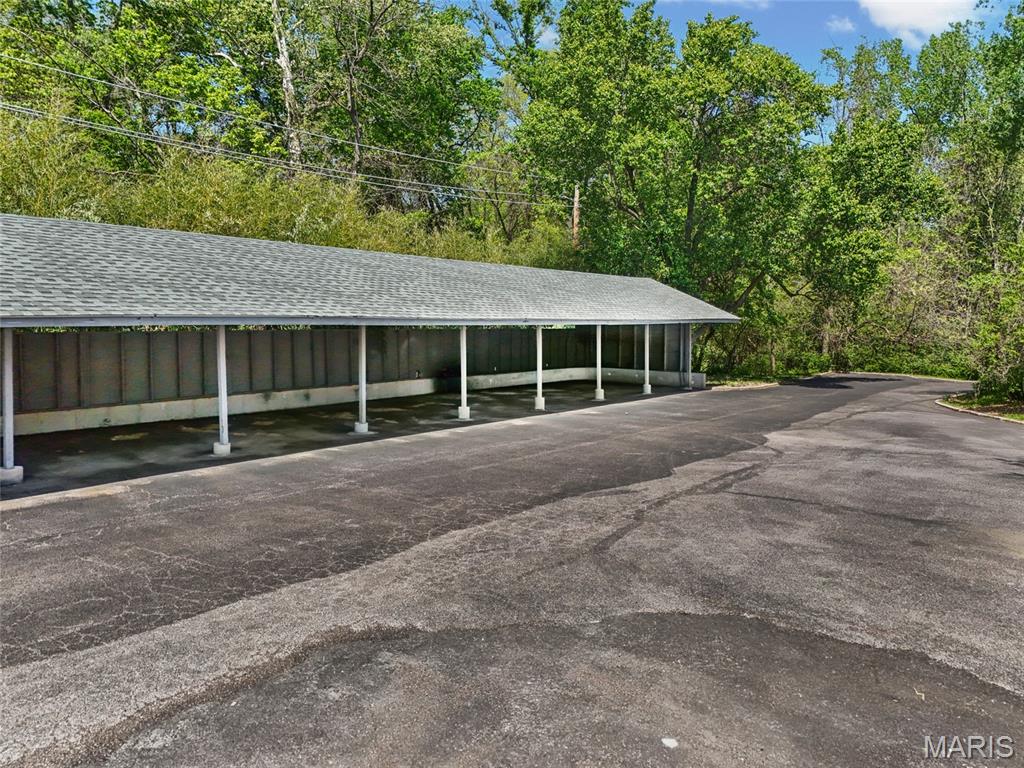 1307 Prospect Village Lane, Unit F Ballwin, MO 63021 - Photo 37 of 46