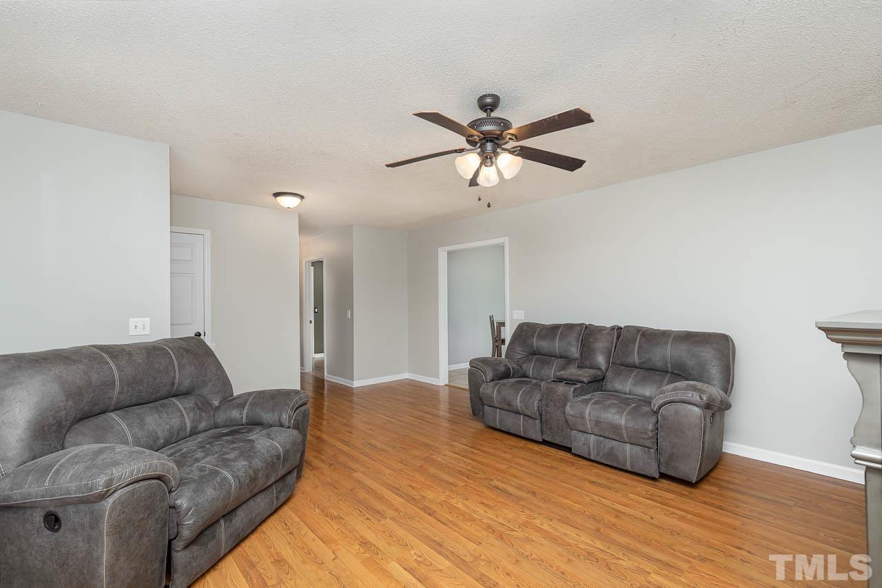 1444 Gregory Circle Lillington, NC 27546 - Photo 5 of 25