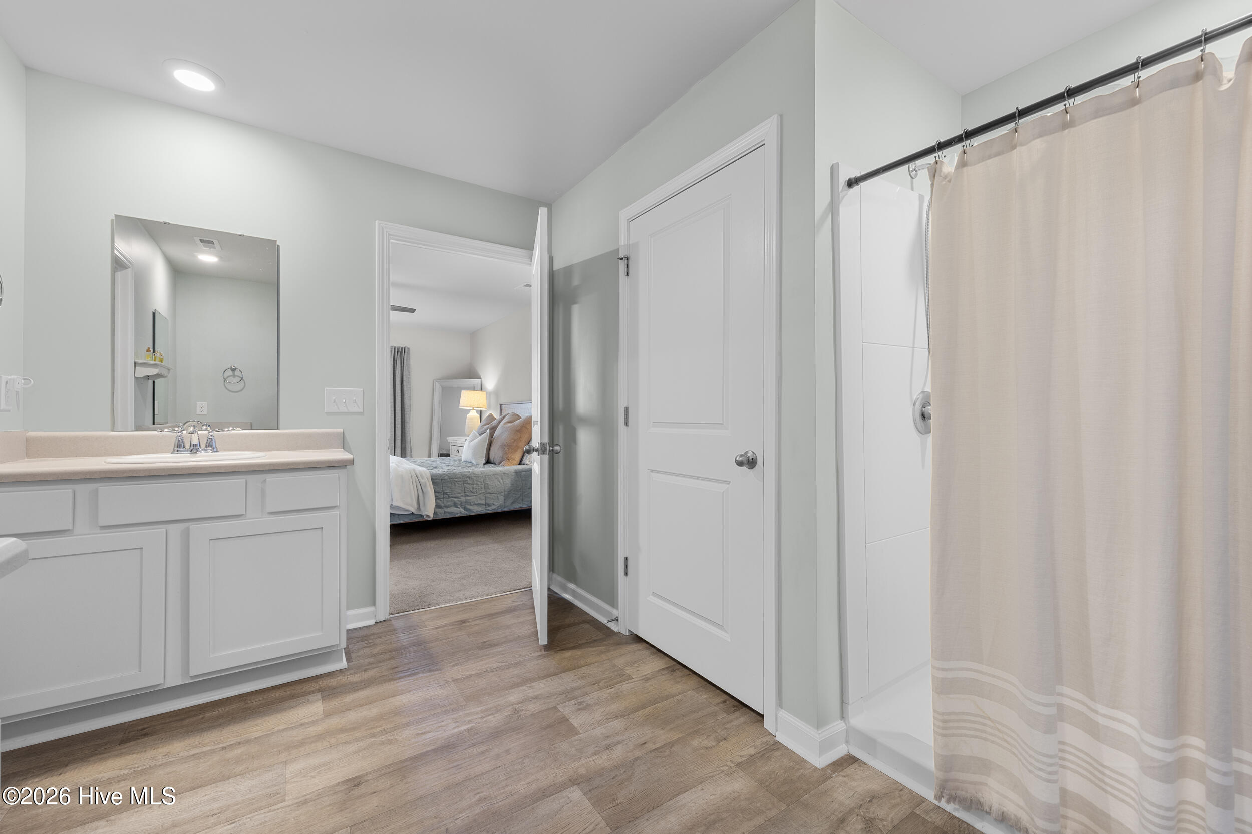 130 Cassidy Lane Holly Ridge, NC 28445 - Photo 16 of 43 Master Bathroom