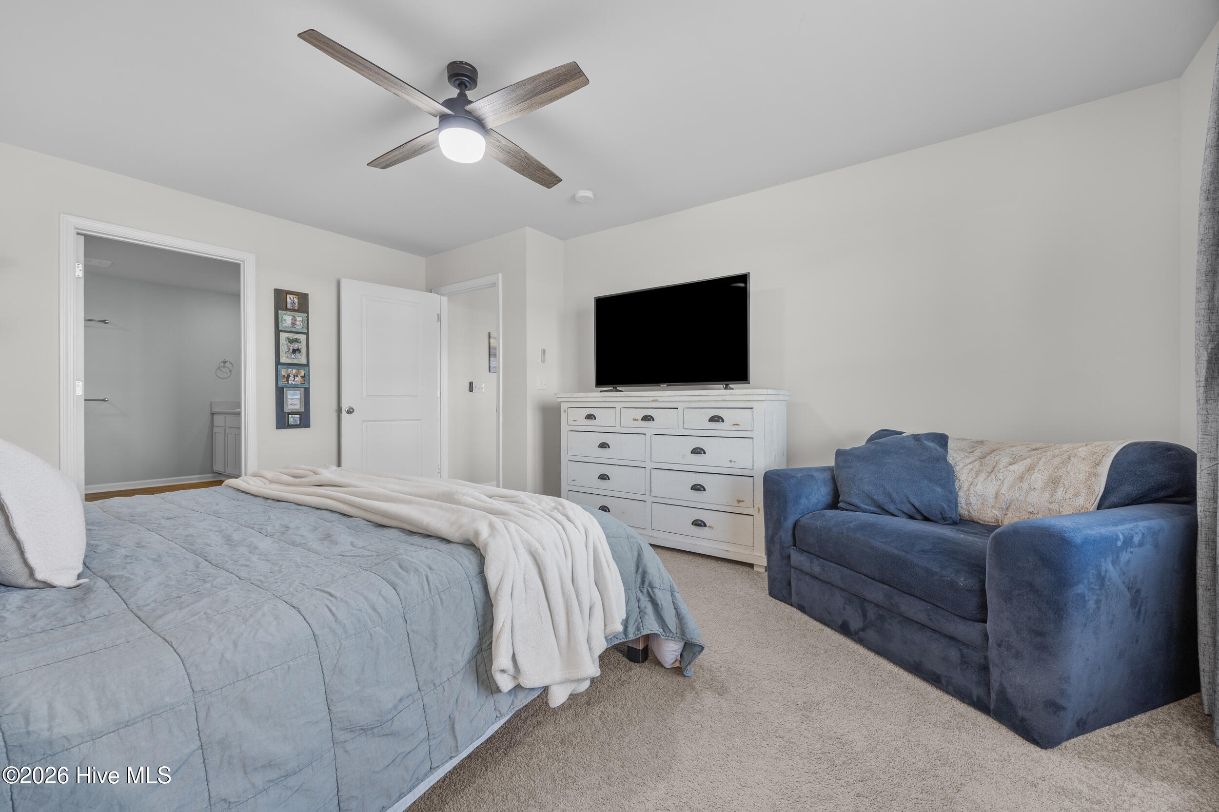 130 Cassidy Lane Holly Ridge, NC 28445 - Photo 17 of 43 Master Bedroom