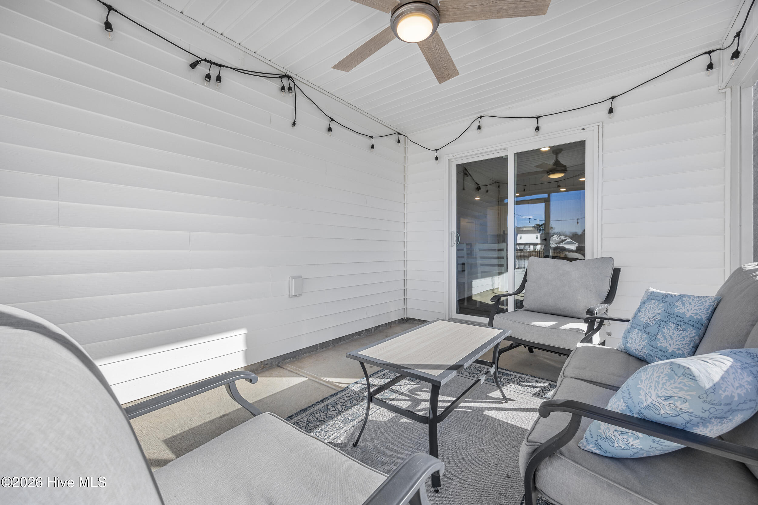 130 Cassidy Lane Holly Ridge, NC 28445 - Photo 33 of 43 Screened Porch