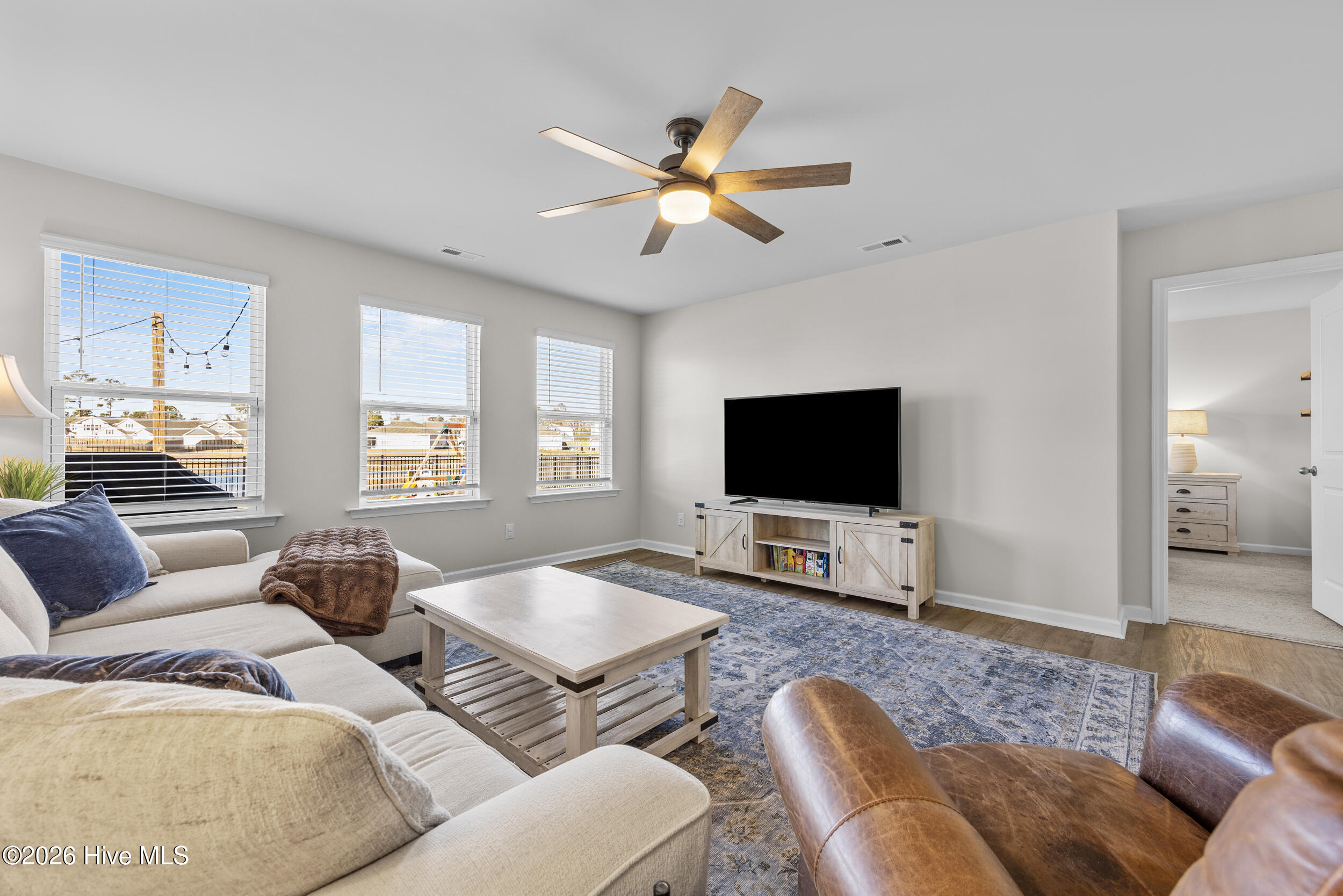 130 Cassidy Lane Holly Ridge, NC 28445 - Photo 10 of 43 Living Room