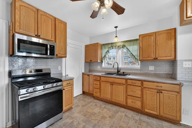 $199,900 | 3006 Elm Lane, Racine, WI 53405