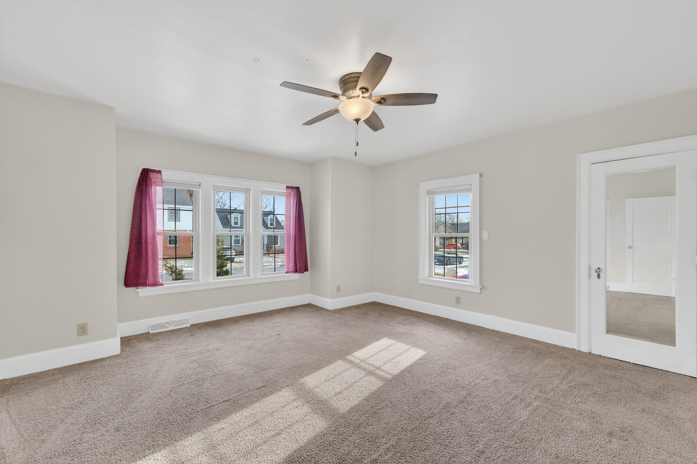 3006 Elm Lane Racine, WI 53405 - Photo 18 of 31 DSC08305