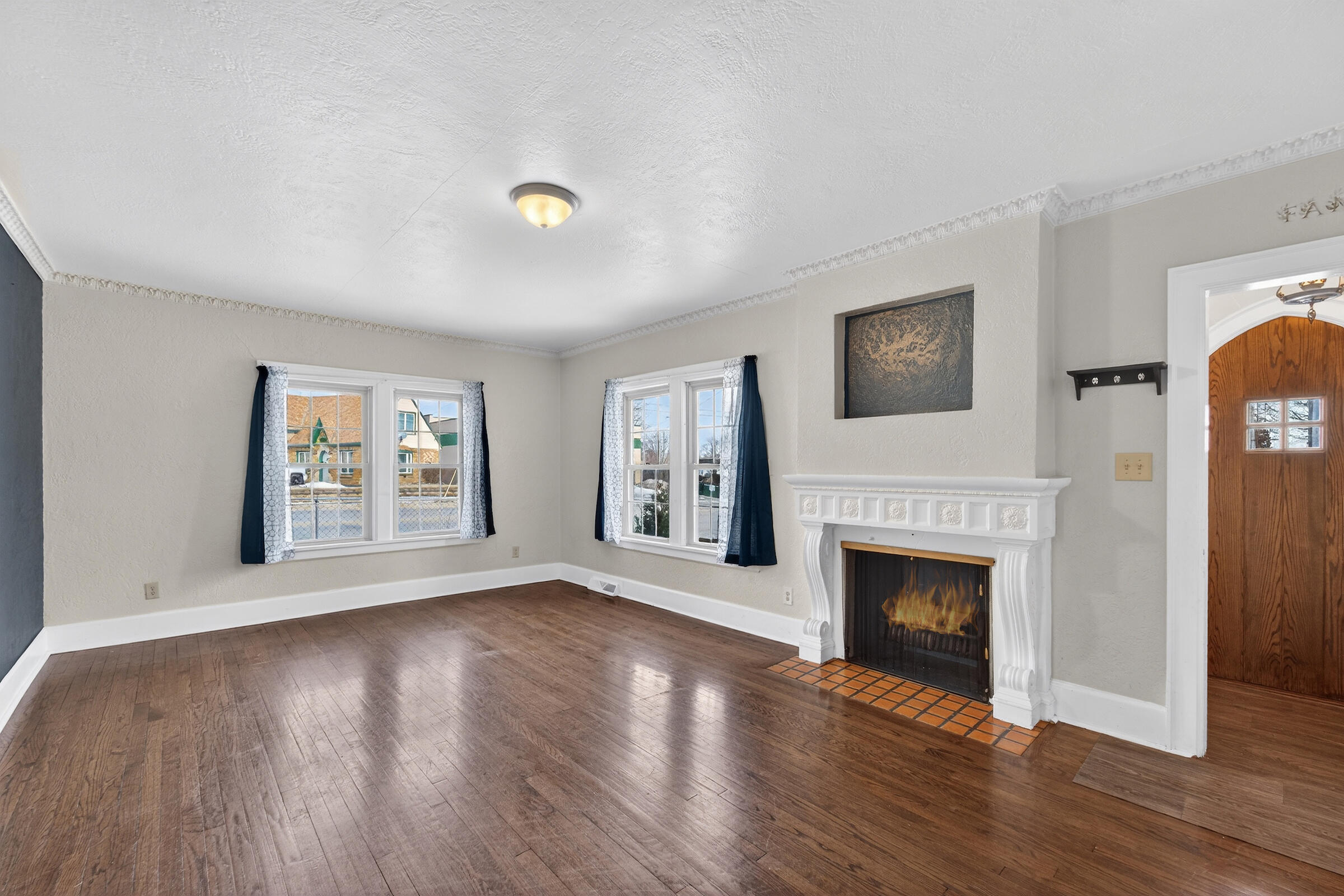 3006 Elm Lane Racine, WI 53405 - Photo 6 of 31 DSC08284