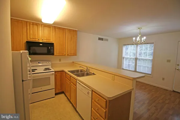 $1,450 | 63 North Cherry Street, Annville, PA 17003