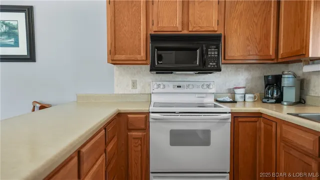 $265,000 | 611 Lazy Days Road, Unit B11, Osage Beach, MO 65065