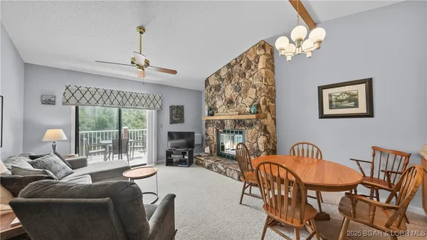 $265,000 | 611 Lazy Days Road, Unit B11, Osage Beach, MO 65065