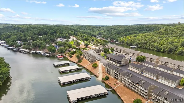 $265,000 | 611 Lazy Days Road, Unit B11, Osage Beach, MO 65065