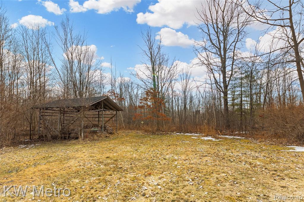 8665 Meskill Road Columbus, MI 48063 - Photo 47 of 55