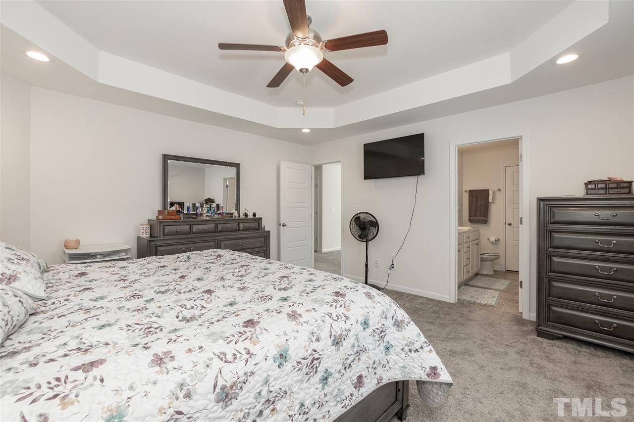 42 Griffith Place Clayton, NC 27520 - Photo 16 of 29