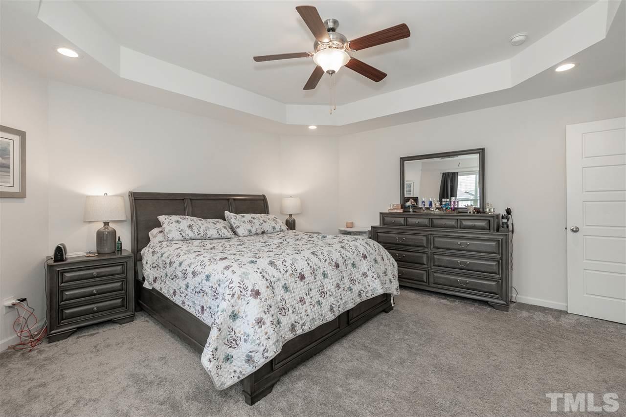 42 Griffith Place Clayton, NC 27520 - Photo 18 of 29