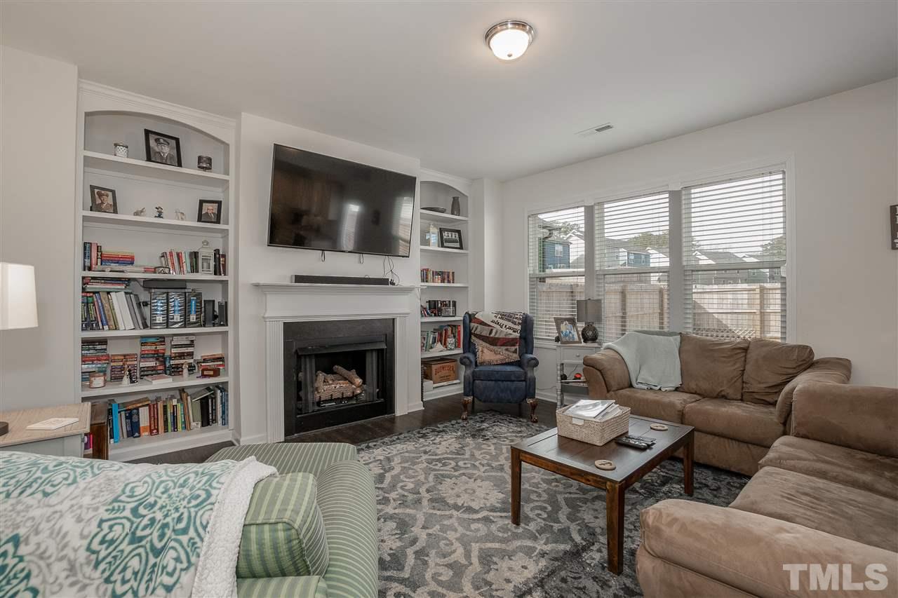 42 Griffith Place Clayton, NC 27520 - Photo 9 of 29