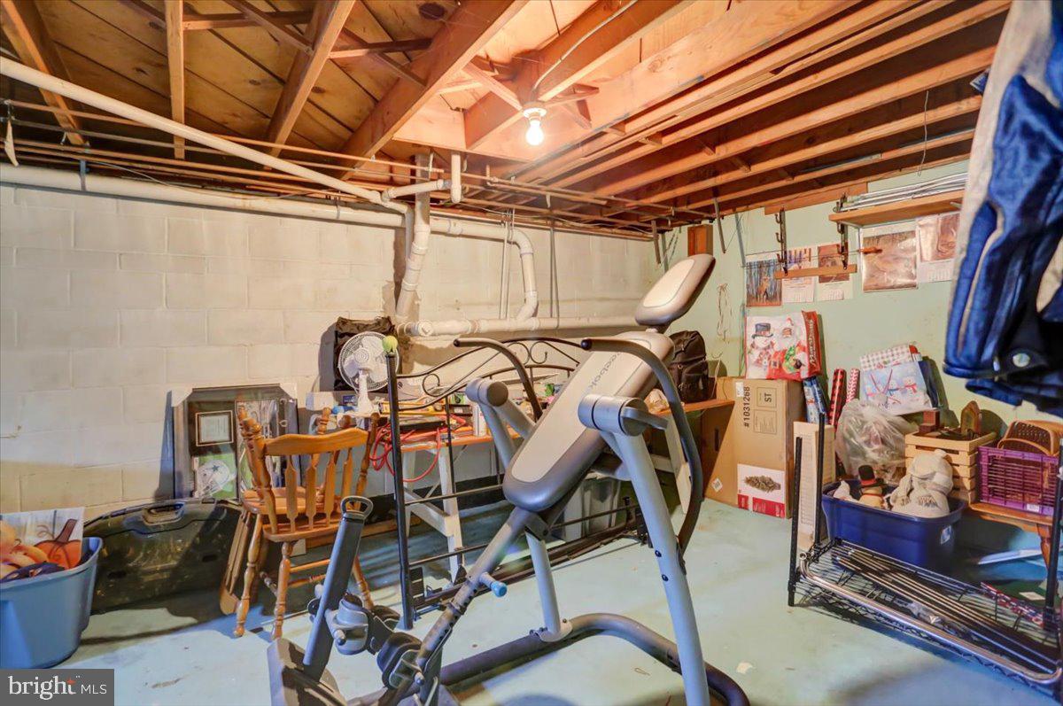 2173 Newville Road Carlisle, PA 17015 - Photo 33 of 38 Gallery Image 33