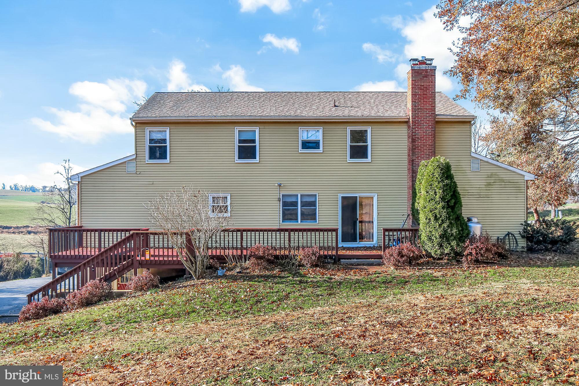 133 Risser Road Bainbridge, PA 17502 - Photo 18 of 20 Large home, deck, and lot!