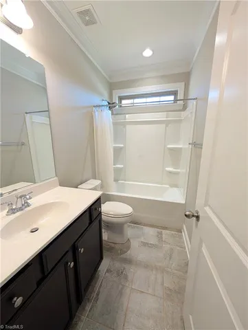 $2,250 | 3819 Galloway Court, High Point, NC 27265