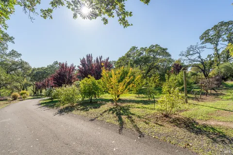 $3,895,000 | 1603 Balverne Lane, Windsor, CA 95492