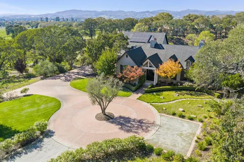 $3,895,000 | 1603 Balverne Lane, Windsor, CA 95492