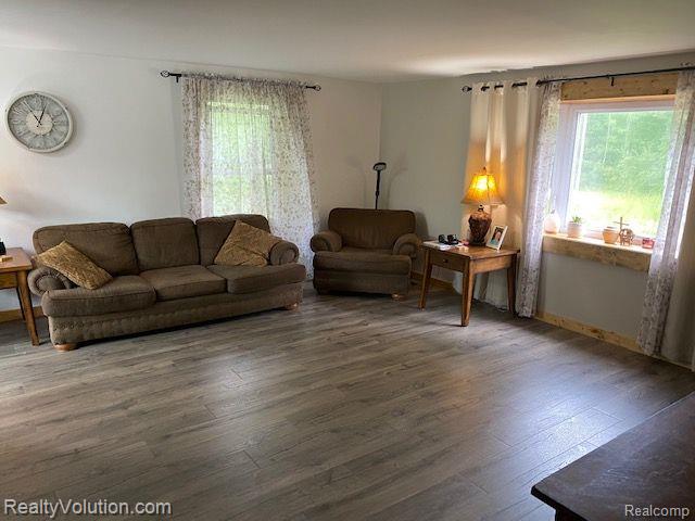 3985 Williams Road Columbiaville, MI 48421 - Photo 7 of 31