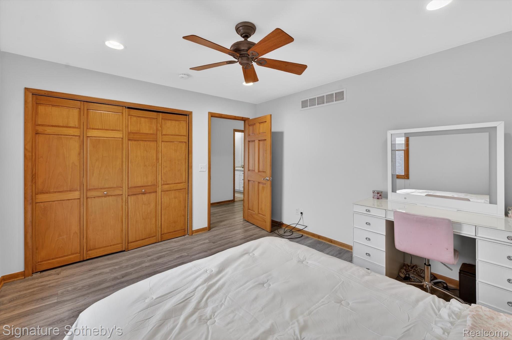 3341 Newton Road Commerce Township, MI 48382 - Photo 46 of 62 33-3341-Newton-Rd-Commerce-Township-MI-48382-WindowStill.jpg