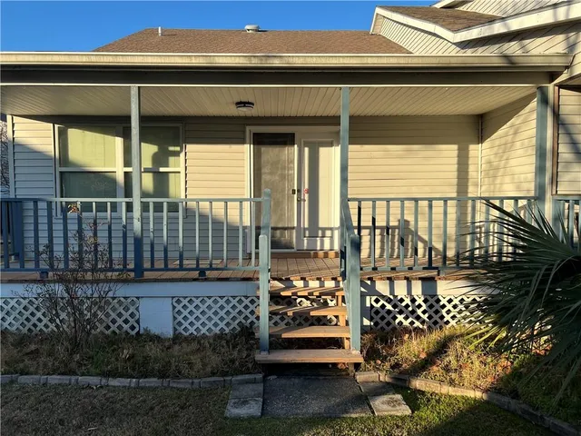 $2,000 | 668 Marina Drive, Slidell, LA 70458