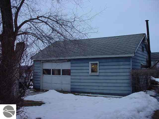 8330 Siefert Road Whittemore, MI 48770 - Photo 7 of 7 1757154-6.JPG