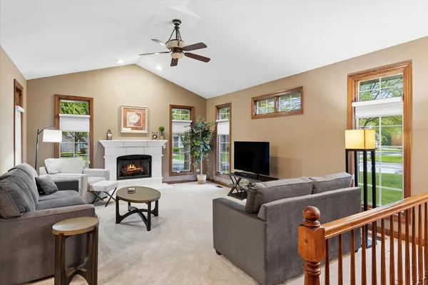 $550,000 | 13105 Timber Court, Palos Heights, IL 60463