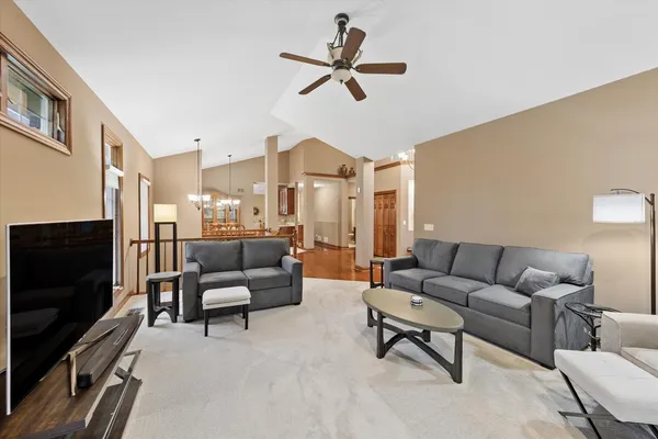 $550,000 | 13105 Timber Court, Palos Heights, IL 60463