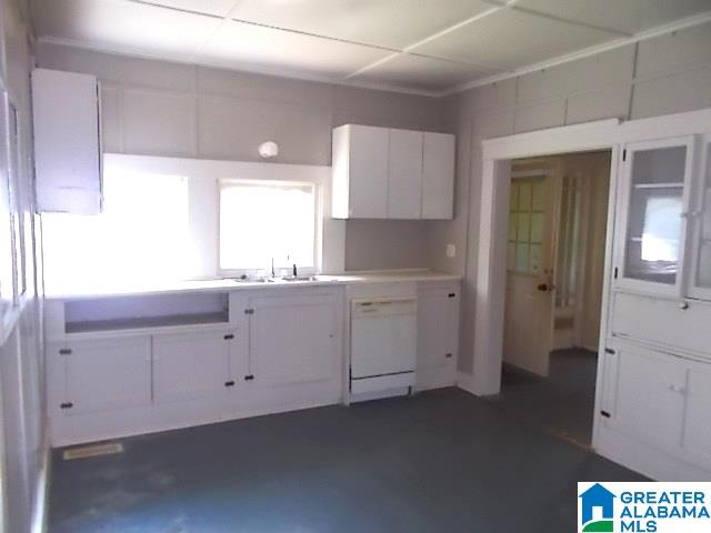 3136 Mulga Loop Road Birmingham, AL 35224 - Photo 4 of 17
