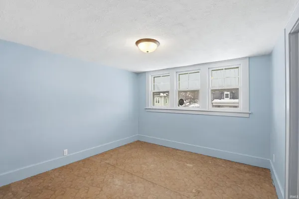 $150,000 | 321 North Broadway Street, Butler, IN 46721