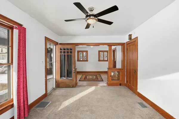 $150,000 | 321 North Broadway Street, Butler, IN 46721