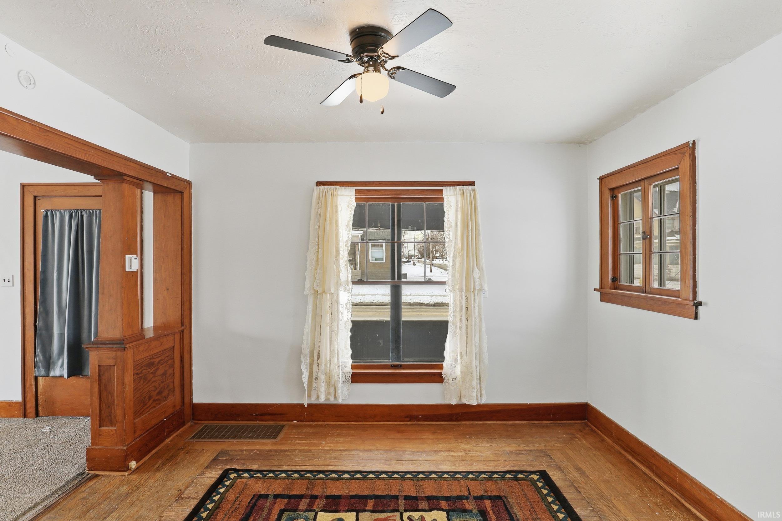 321 North Broadway Street Butler, IN 46721 - Photo 5 of 23