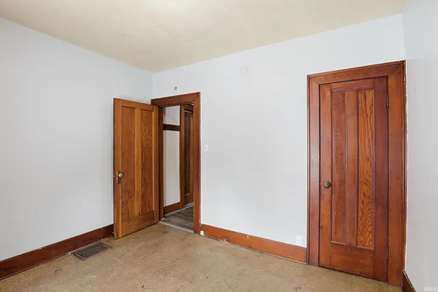 $160,000 | 321 North Broadway Street, Butler, IN 46721