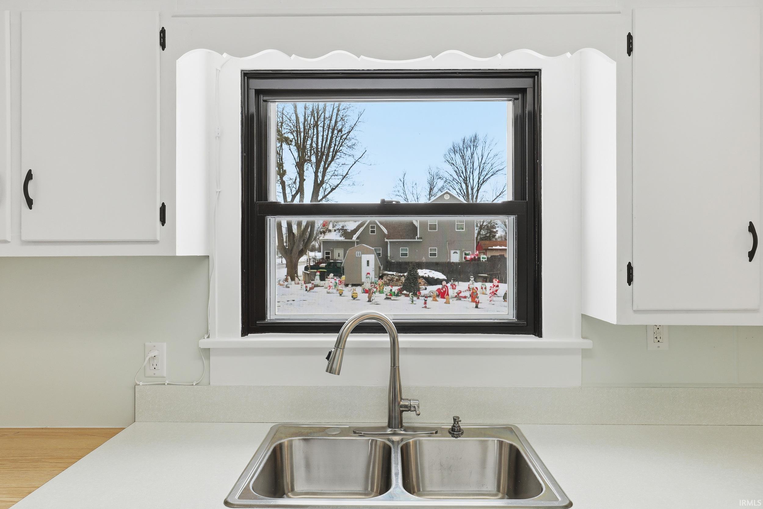 321 North Broadway Street Butler, IN 46721 - Photo 10 of 23