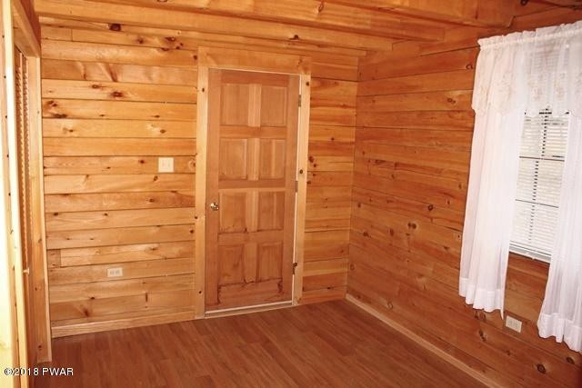321 Rowland Road Greeley, PA 18425 - Photo 16 of 35 21 Bedroom 1a