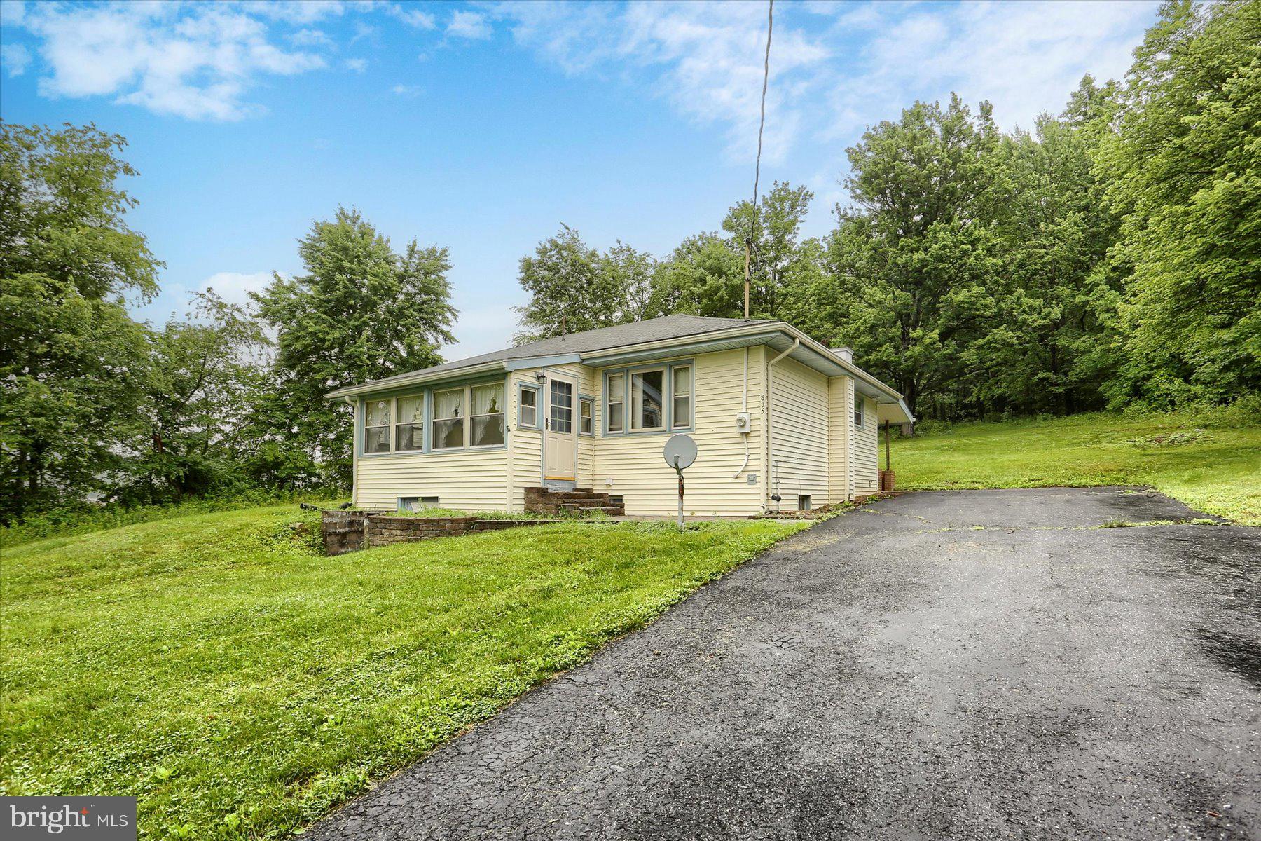 835 Germany Ridge Road Elliottsburg, PA 17024 - Photo 4 of 29 Gallery Image 4