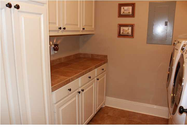 110 Arbor Ridge Clinton, MS 39056 - Photo 24 of 50 Laundry