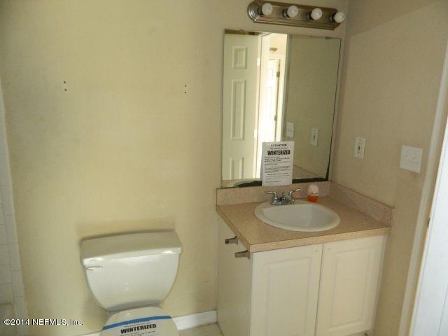 355 Monument Road, Unit 15D2 Jacksonville, FL 32225 - Photo 17 of 25 Bathroom-b
