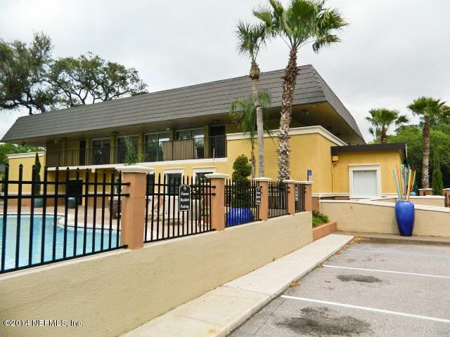 355 Monument Road, Unit 15D2 Jacksonville, FL 32225 - Photo 23 of 25 Clubhouse-a