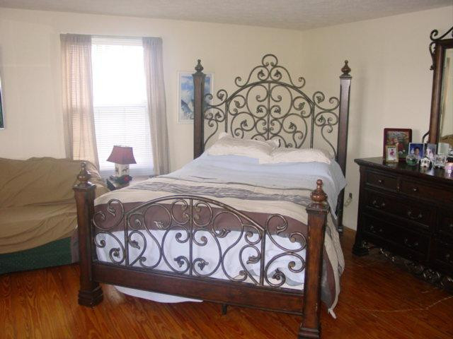 605 Shannon Run Road Versailles, KY 40383 - Photo 17 of 50 Spacious Master Bedroom
